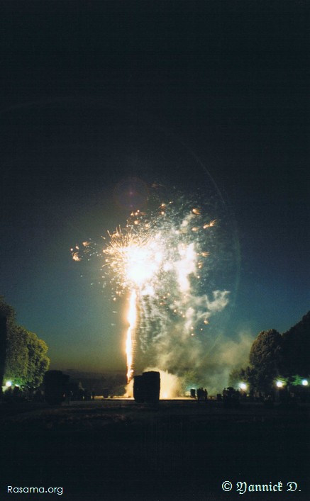 Style
carte postale d’un feu d’artifice