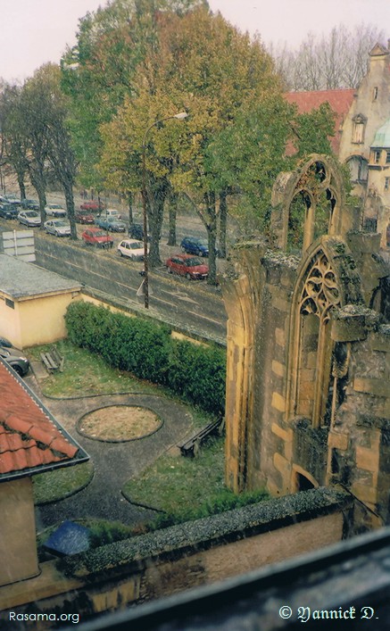 Metz — la pluie
                se fait neige
            